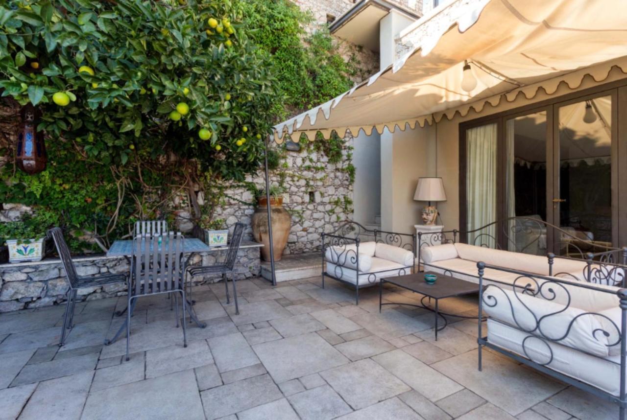 Villa Eleonora Isola Bella Sea View Small Pool + Jacuzzi Taormina Eksteriør bilde
