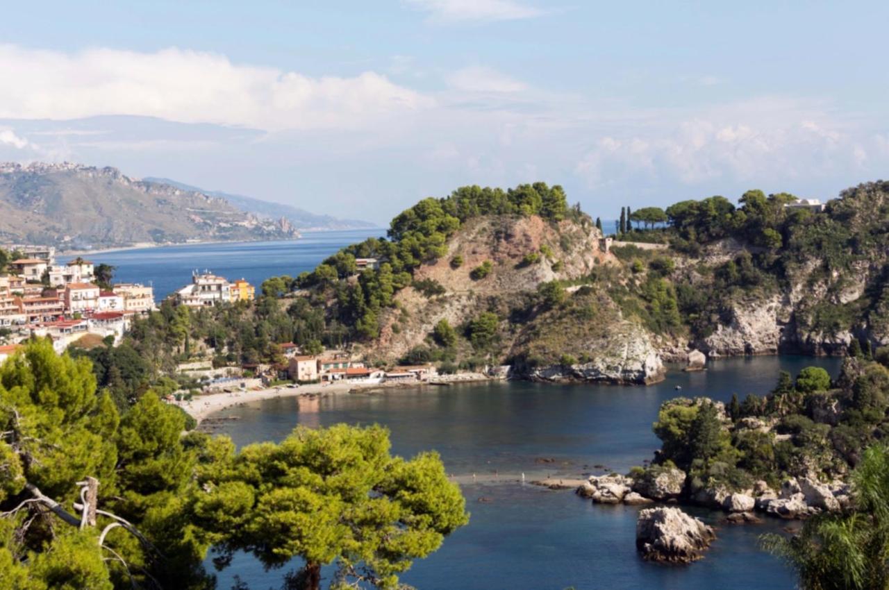 Villa Eleonora Isola Bella Sea View Small Pool + Jacuzzi Taormina Eksteriør bilde