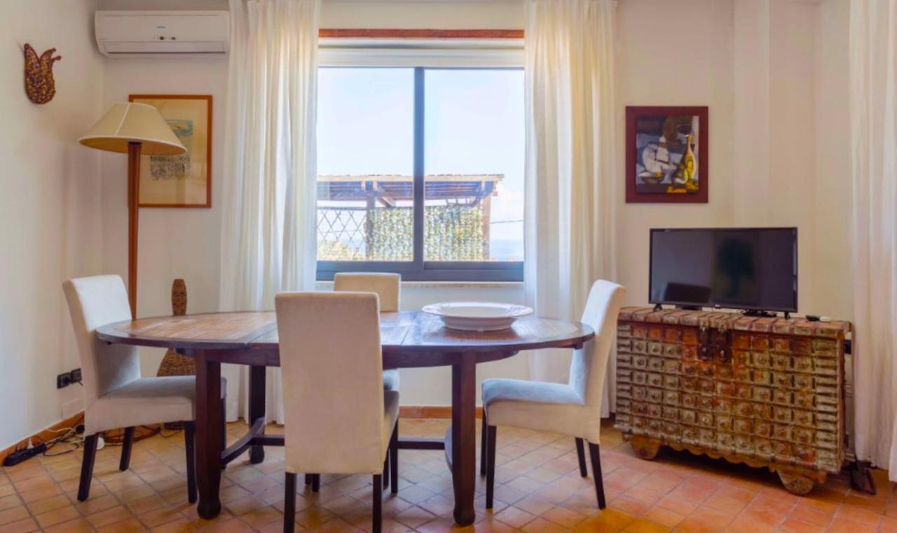 Villa Eleonora Isola Bella Sea View Small Pool + Jacuzzi Taormina Eksteriør bilde