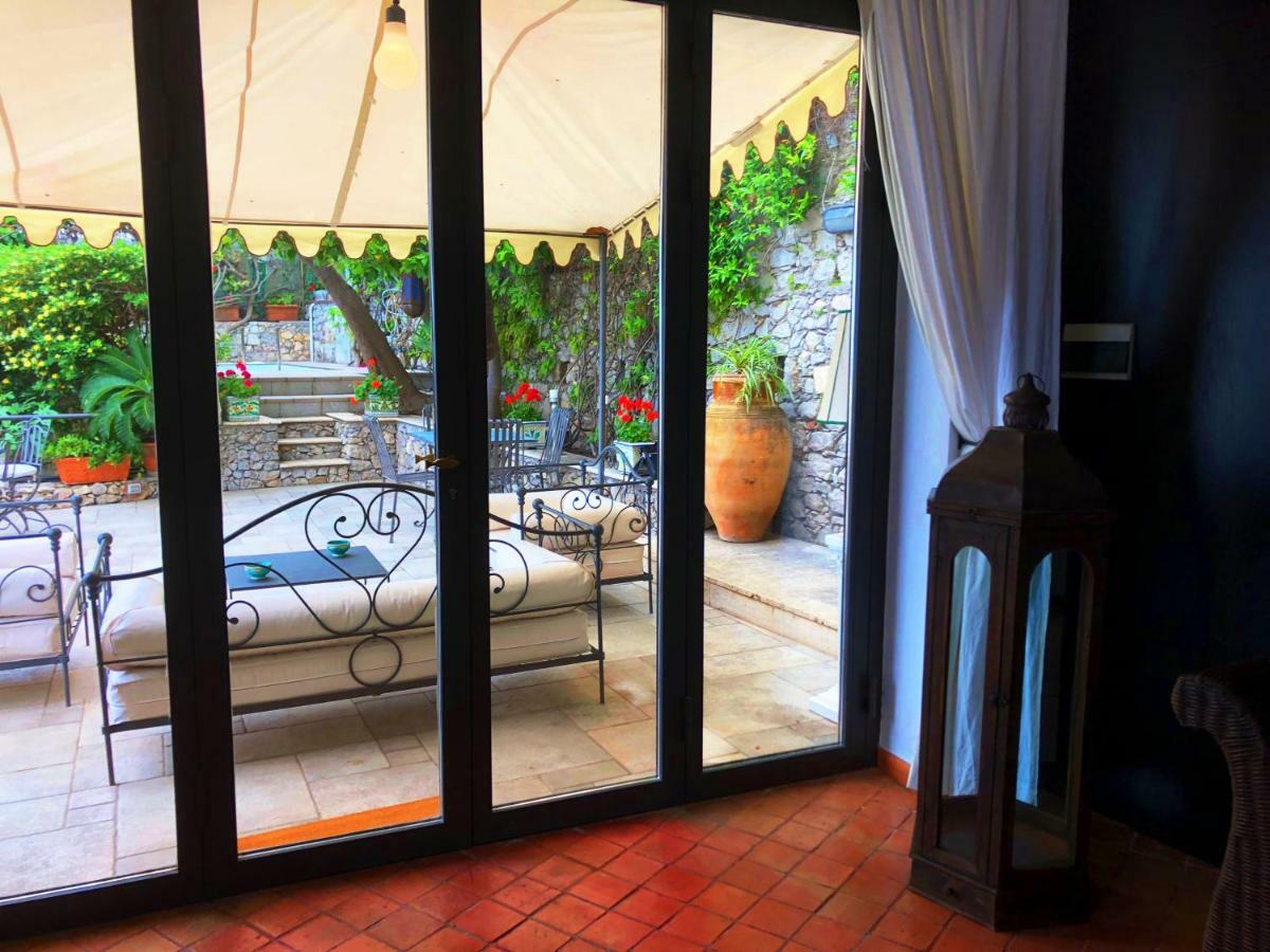 Villa Eleonora Isola Bella Sea View Small Pool + Jacuzzi Taormina Eksteriør bilde